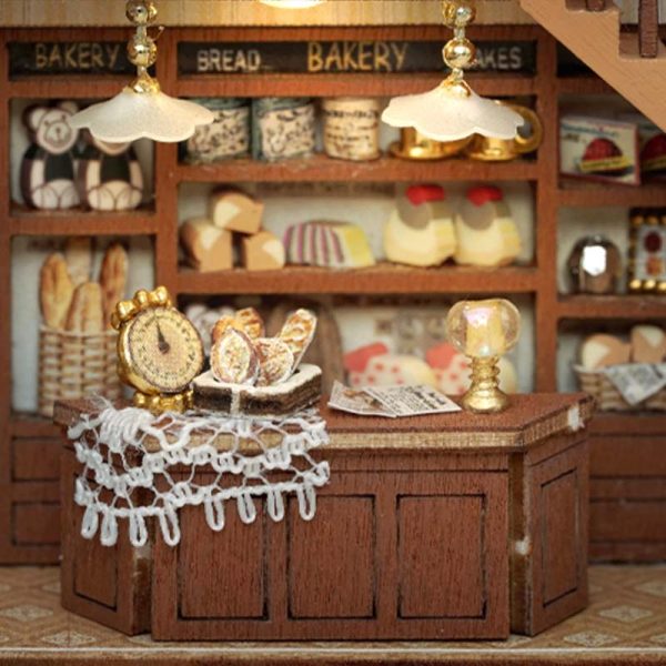 Bagel House Assembly Models DIY Craft Kit - Image 2